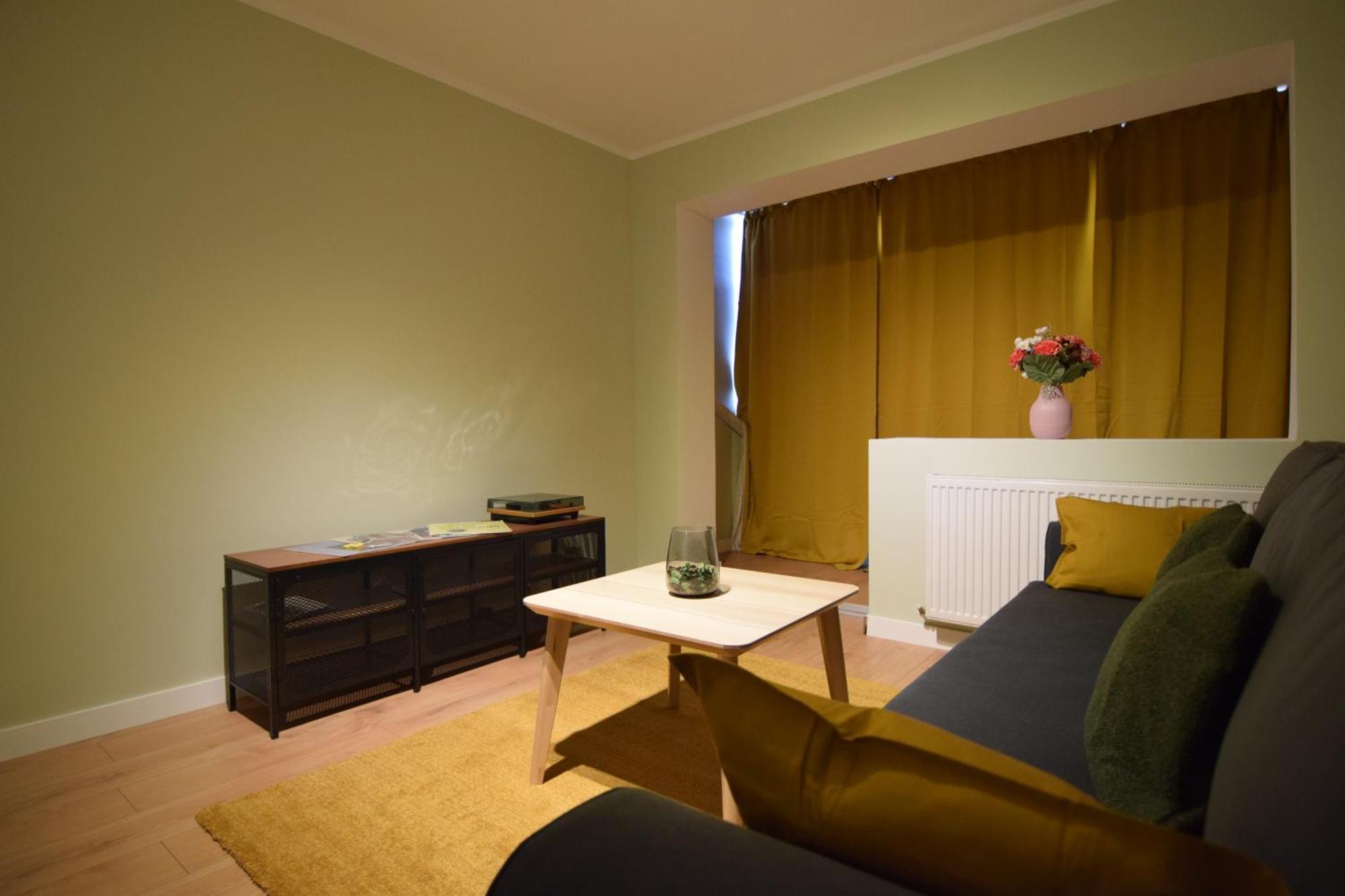 Stylish Apartment With Video Projector Bukarest Eksteriør billede