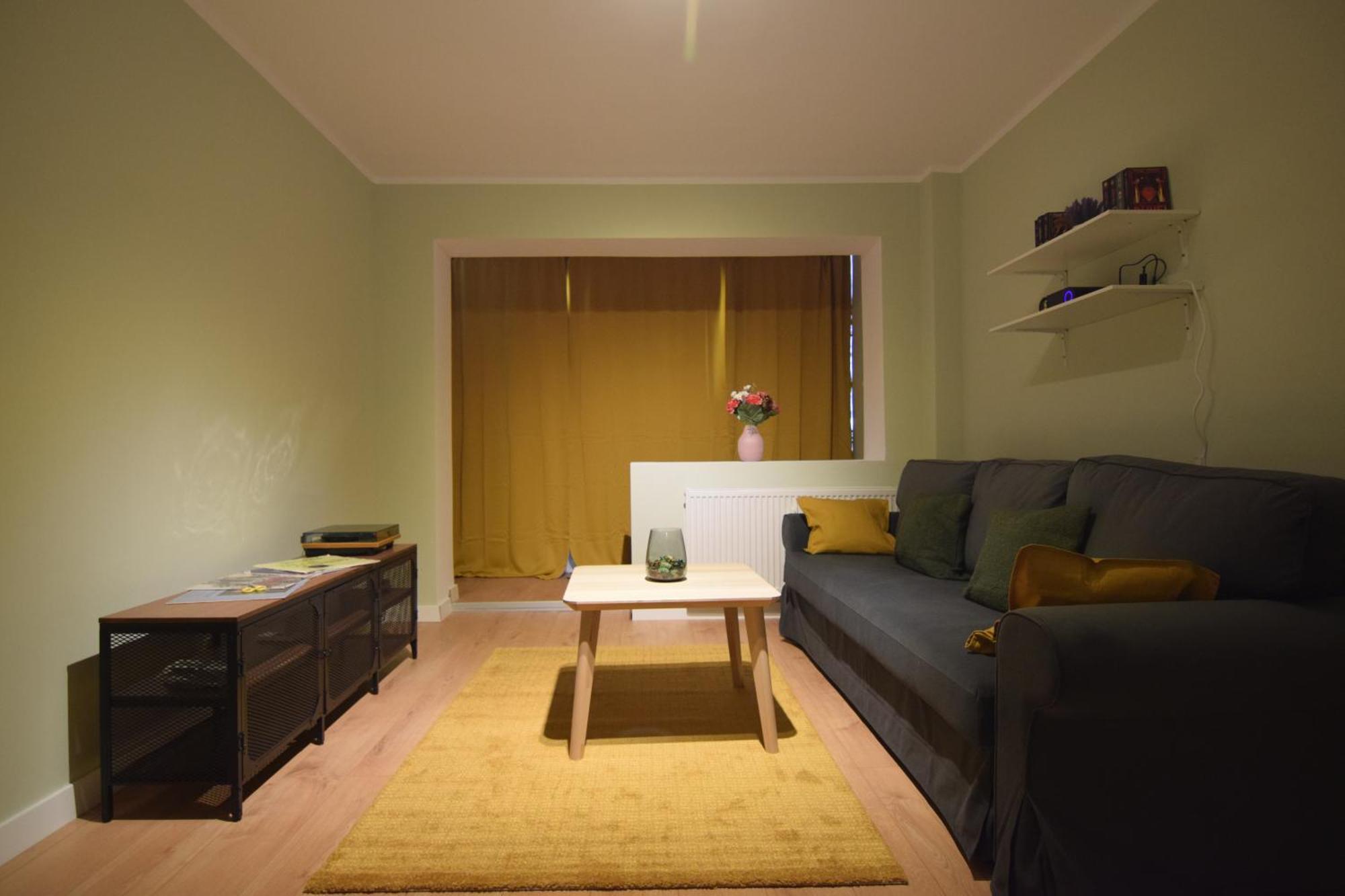 Stylish Apartment With Video Projector Bukarest Eksteriør billede