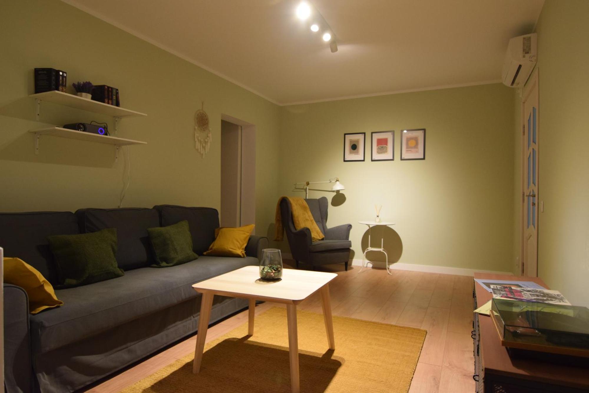 Stylish Apartment With Video Projector Bukarest Eksteriør billede