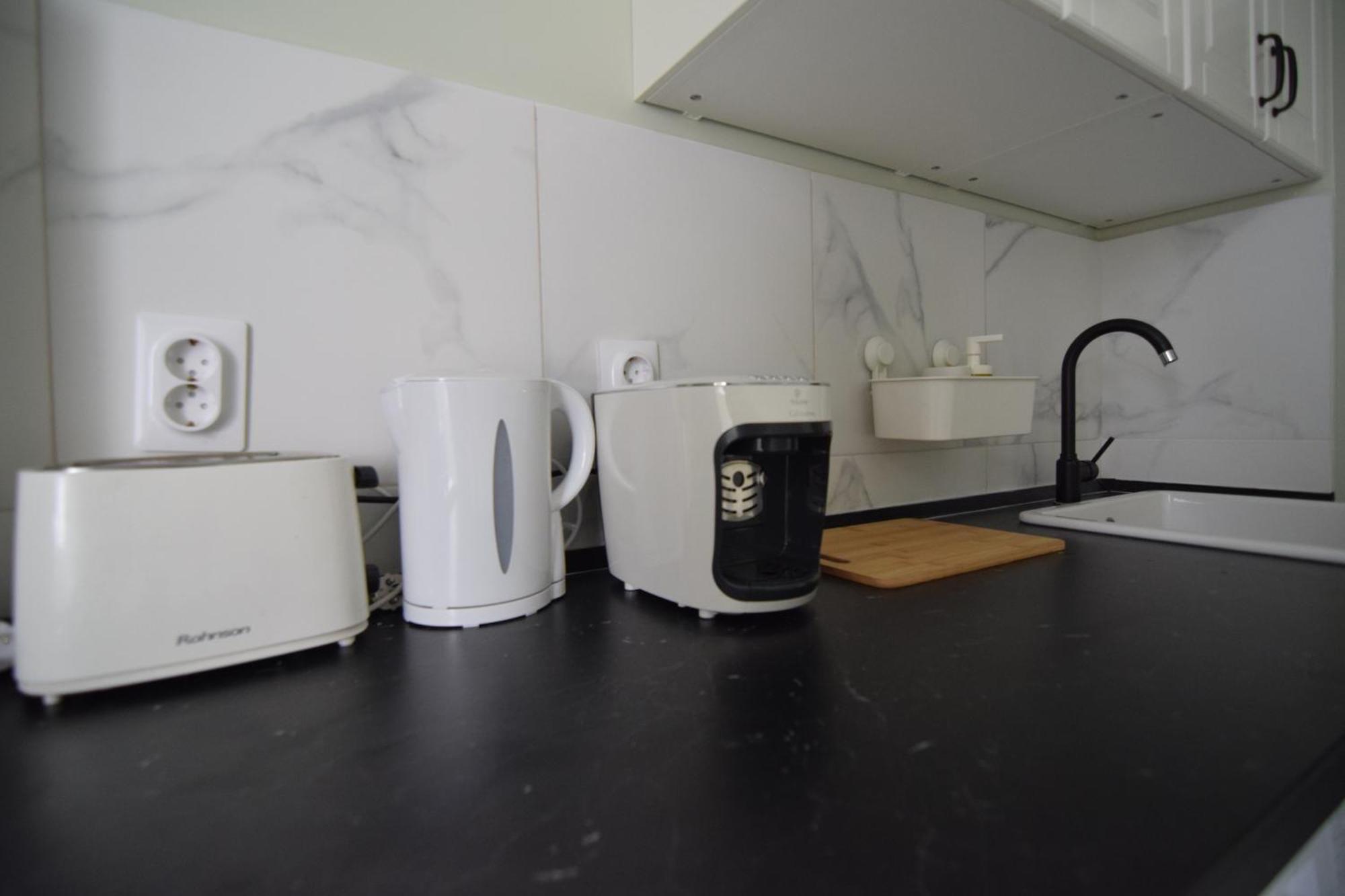 Stylish Apartment With Video Projector Bukarest Eksteriør billede